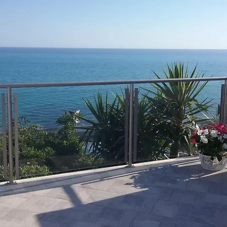 La Perla Scala Dei Turchi فندق مبيت وإفطار